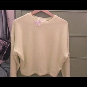 I’m selling a neon green long sleeve shirt